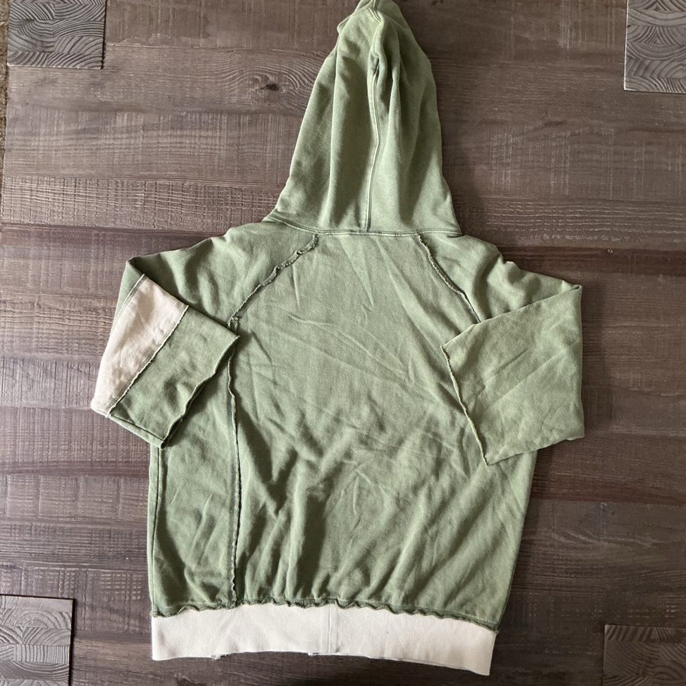 Easel Women’s Green and Cream Patchwork Hoodie - Picture 7 of 7